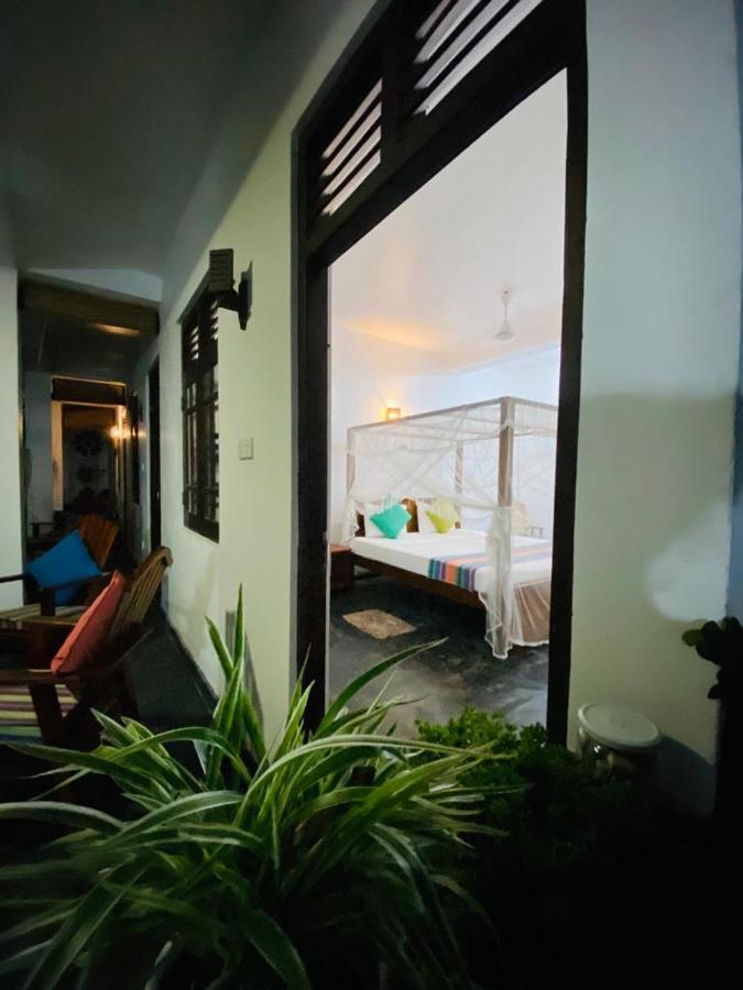 Coconut Grove - Midigama Hotel Exterior photo