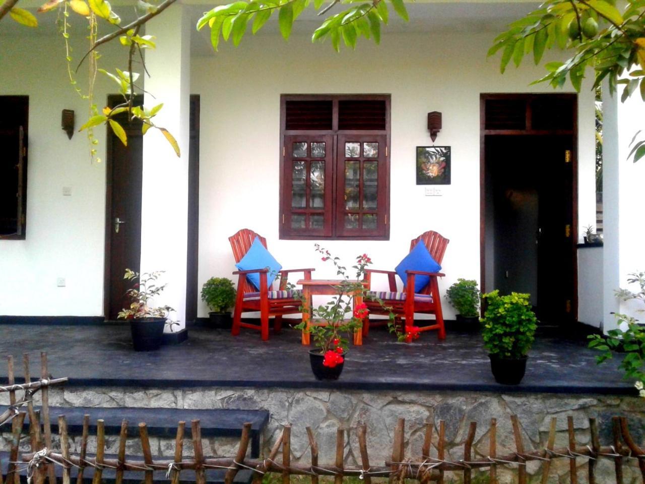 Coconut Grove - Midigama Hotel Exterior photo